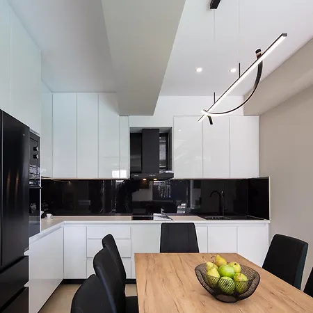 Elinor - Nature Retreat Amidst Mountains & By Etouri Vila Chania (Crete)