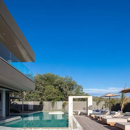 Elinor - Nature Retreat Amidst Mountains & By Etouri Villa Hriszí Aktí Haniá