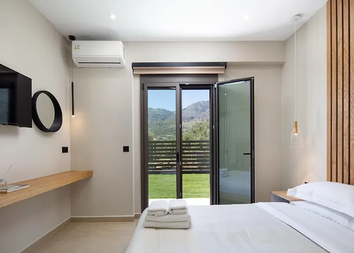 Elinor - Nature Retreat Amidst Mountains & By Etouri * Chania (Crete)