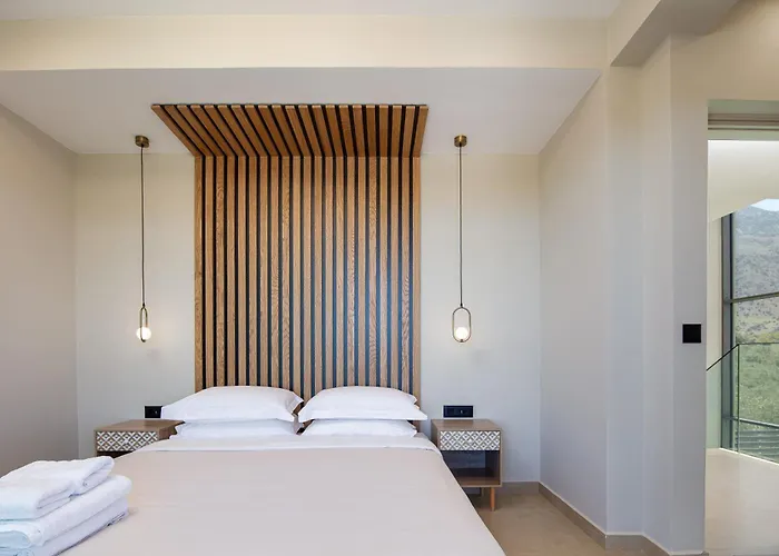 Elinor - Nature Retreat Amidst Mountains & By Etouri Villa