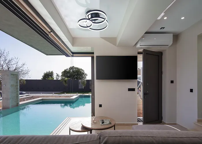 Elinor - Nature Retreat Amidst Mountains & By Etouri Chania (Crete)