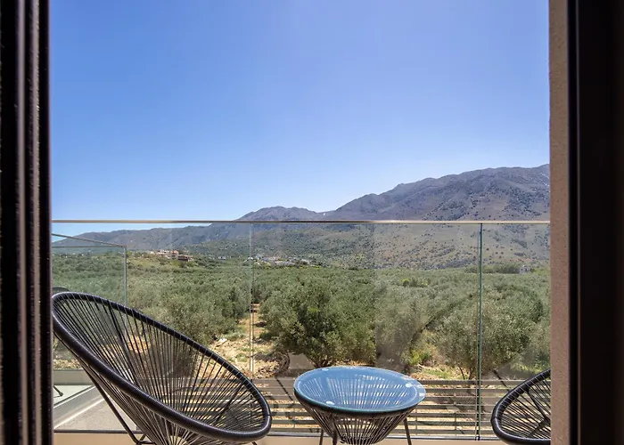 Elinor - Nature Retreat Amidst Mountains & By Etouri * Chania (Crete)